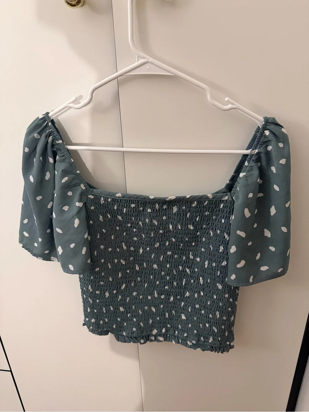 Abercrombie & Fitch Teal Smocked Crop Top with White Spot Print